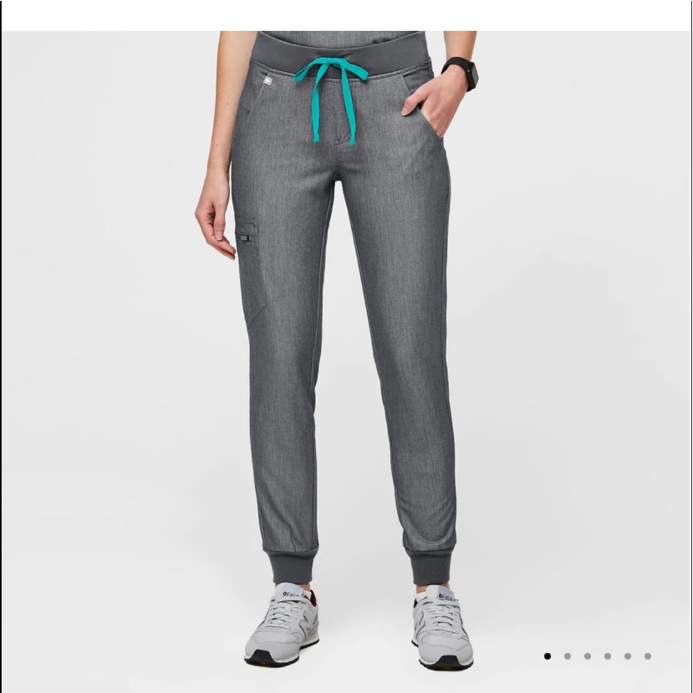 Figs Zamora Jogger Scrub Pants- Graphite